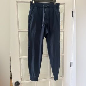 Lululemon navy blue joggers size small